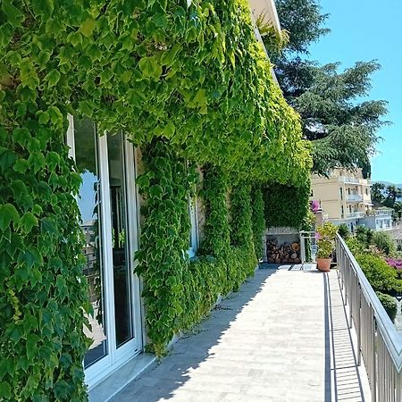 B&B Villa Shiverty 皮耶韦利古雷 外观 照片