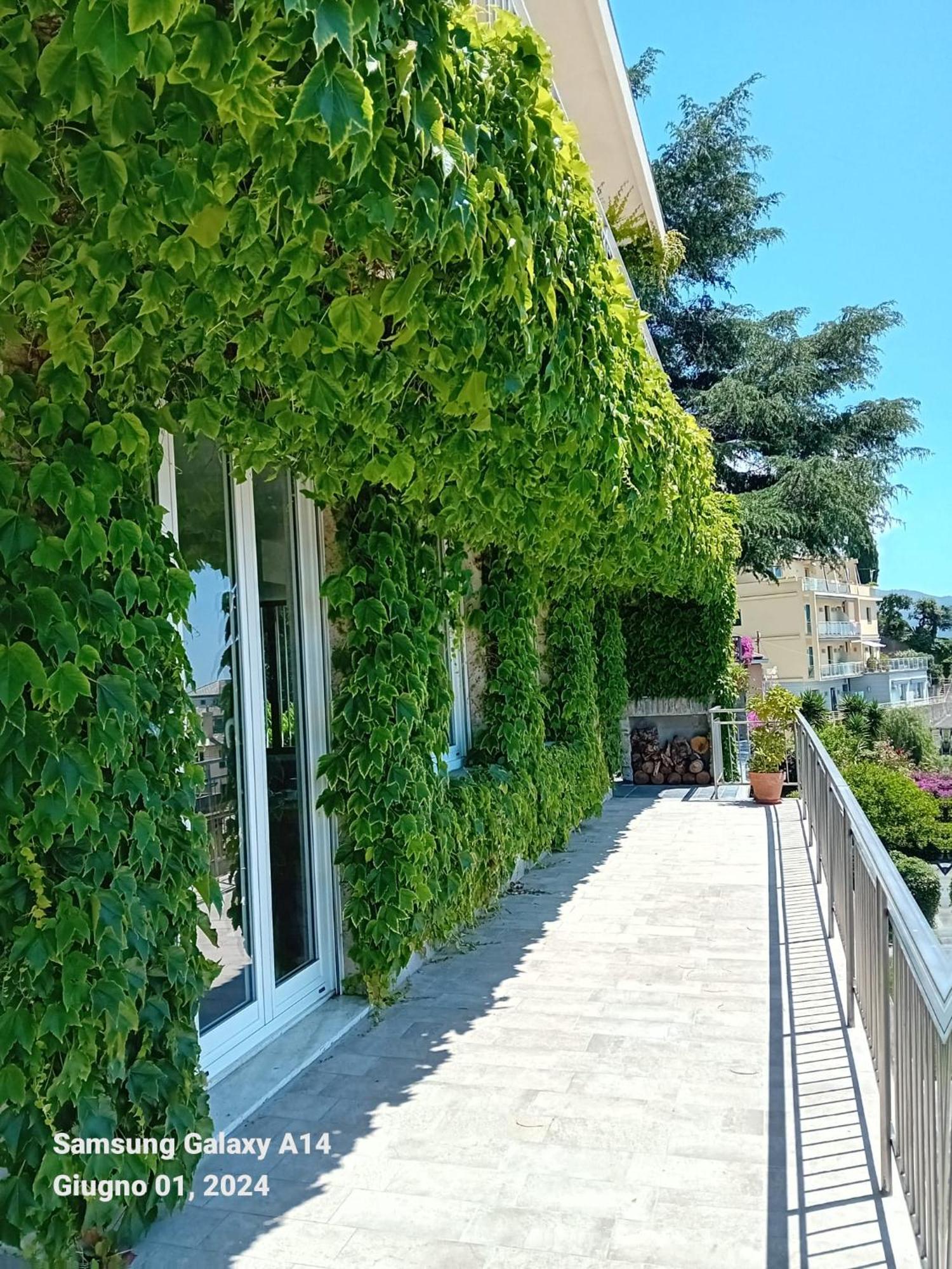 B&B Villa Shiverty 皮耶韦利古雷 外观 照片